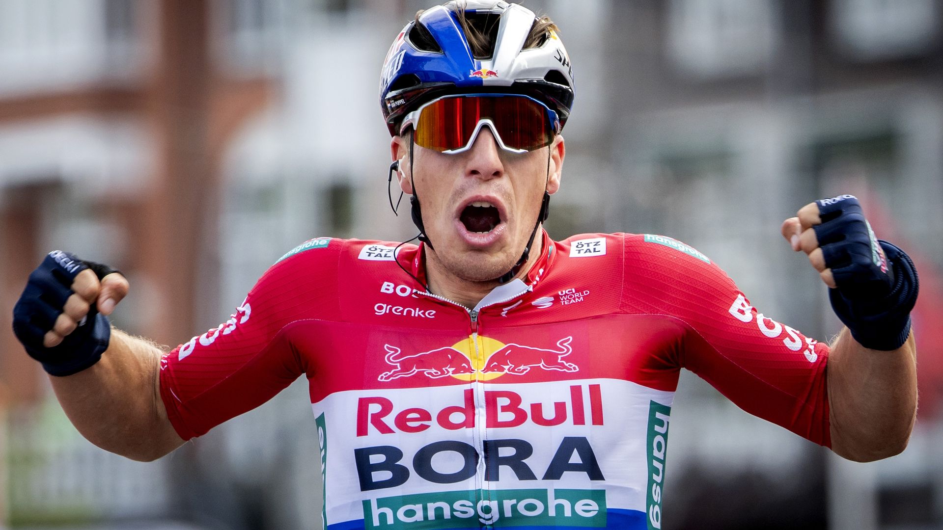 Meedogenloze Van Poppel omarmt killersinstinct: 'Anders sprint ik sowieso niet mee'