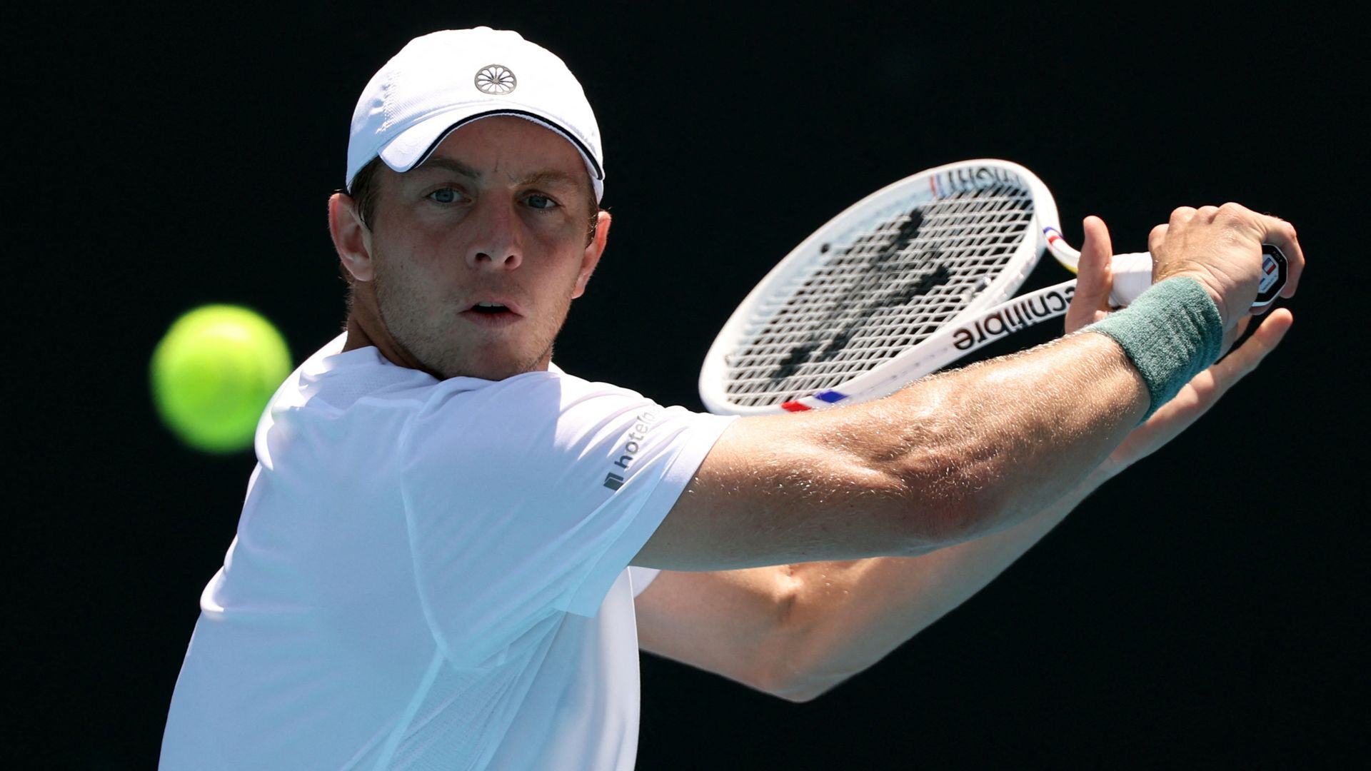 Vormdip Griekspoor houdt aan: kansloze nederlaag bij Australian Open