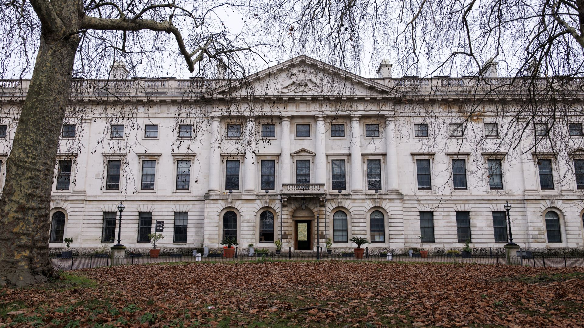 Britse regering keurt plannen voor Chinese 'superambassade' na jaren goed