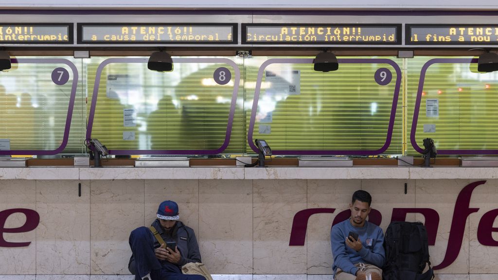 Foto: Zeker vijftien gewonden bij nieuw treinongeluk Spanje