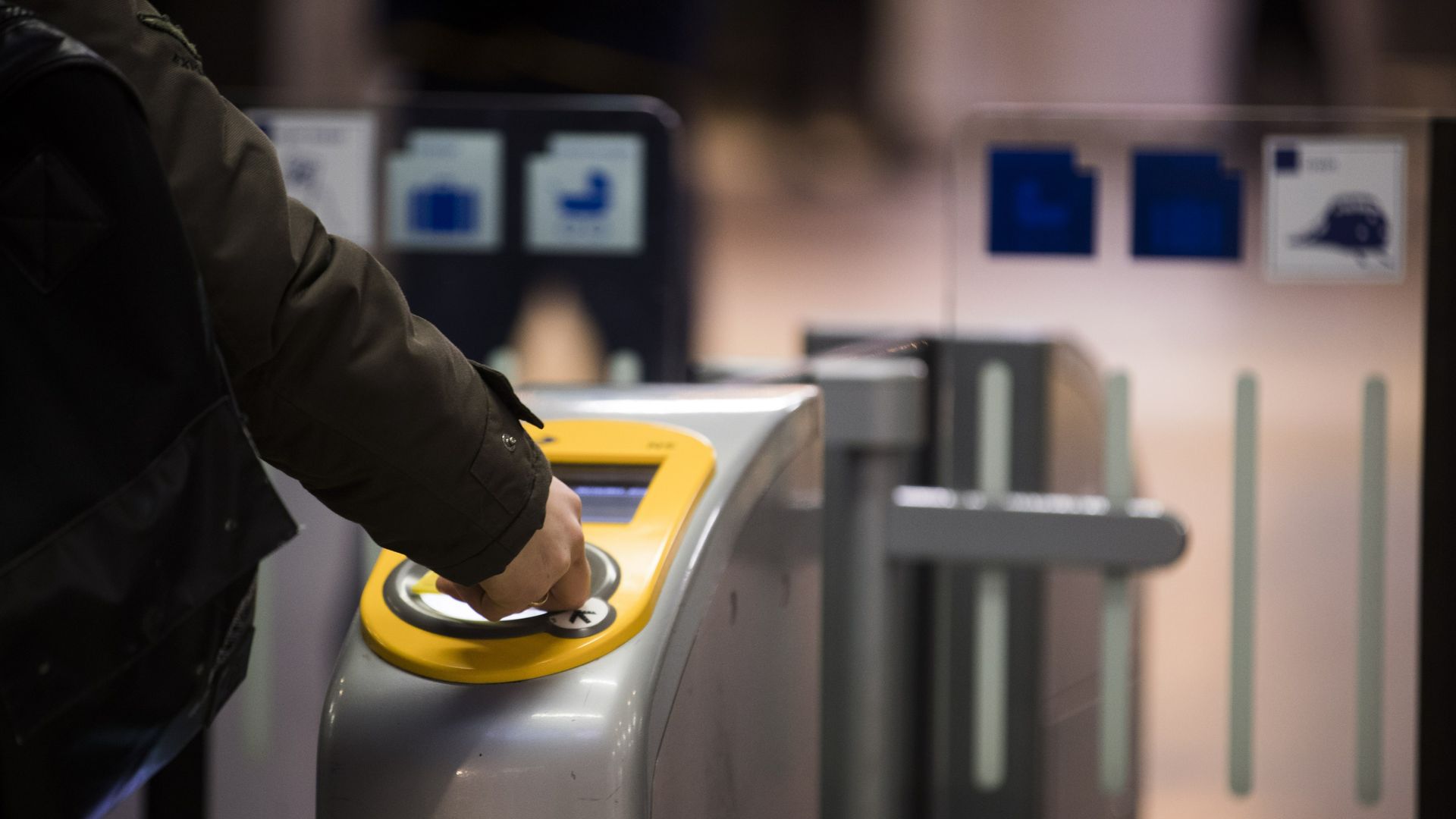 Bedrijf dat duurdere ov-chipkaarten aanbood schuldig bevonden aan misleiding