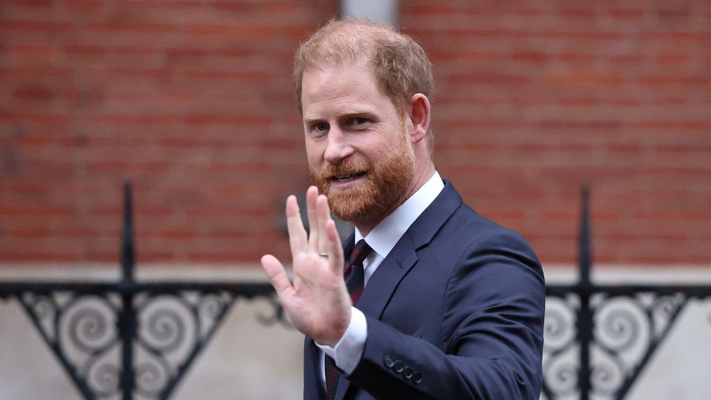 Foto: Prins Harry in privacyrechtszaak: 'Leven van mijn vrouw ellendig gemaakt'