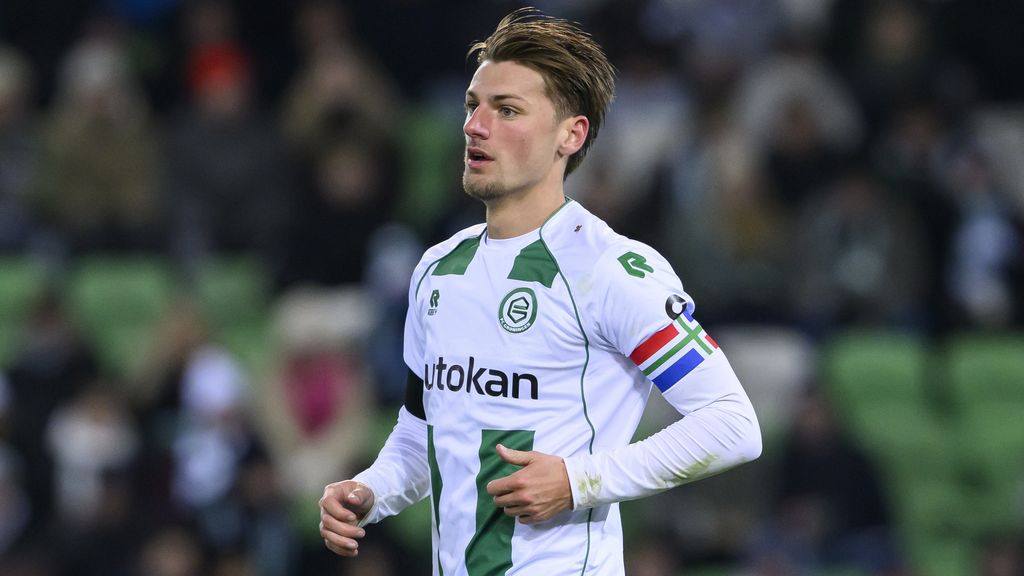 'Mourinho wil Resink bij Benfica' • Utrecht verhuurt Ohio 'en huurt AZ-bekende Karlsson'