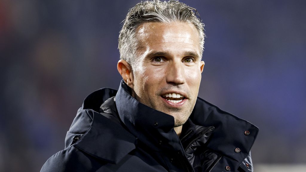 Opgeluchte Van Persie: 'Lek niet boven, maar winnen helpt'