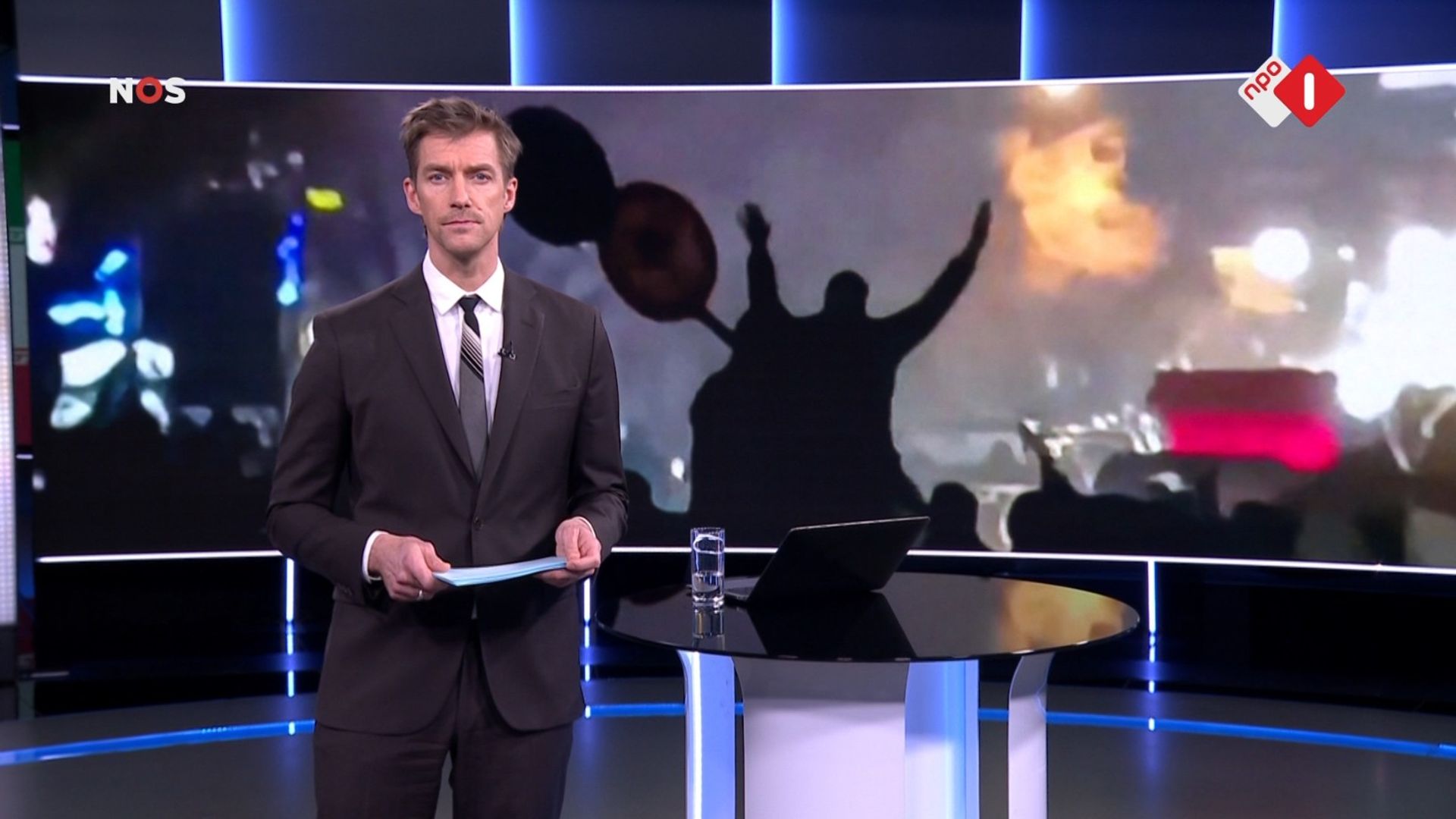 NOS Journaal van 20.00 uur met onder meer: getuigenissen uit Iran