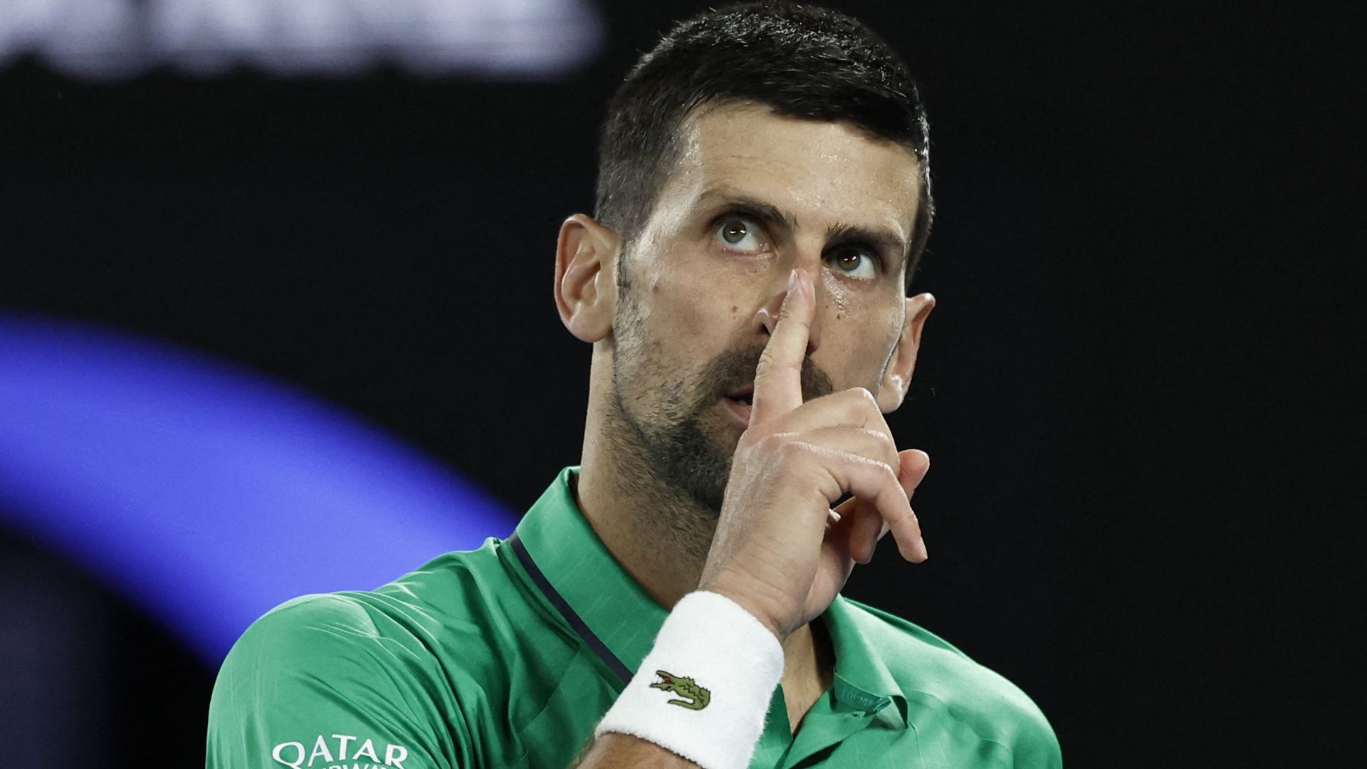 Van de Zandschulp komt tekort tegen Djokovic • Serviër boekt 400ste grandslamzege