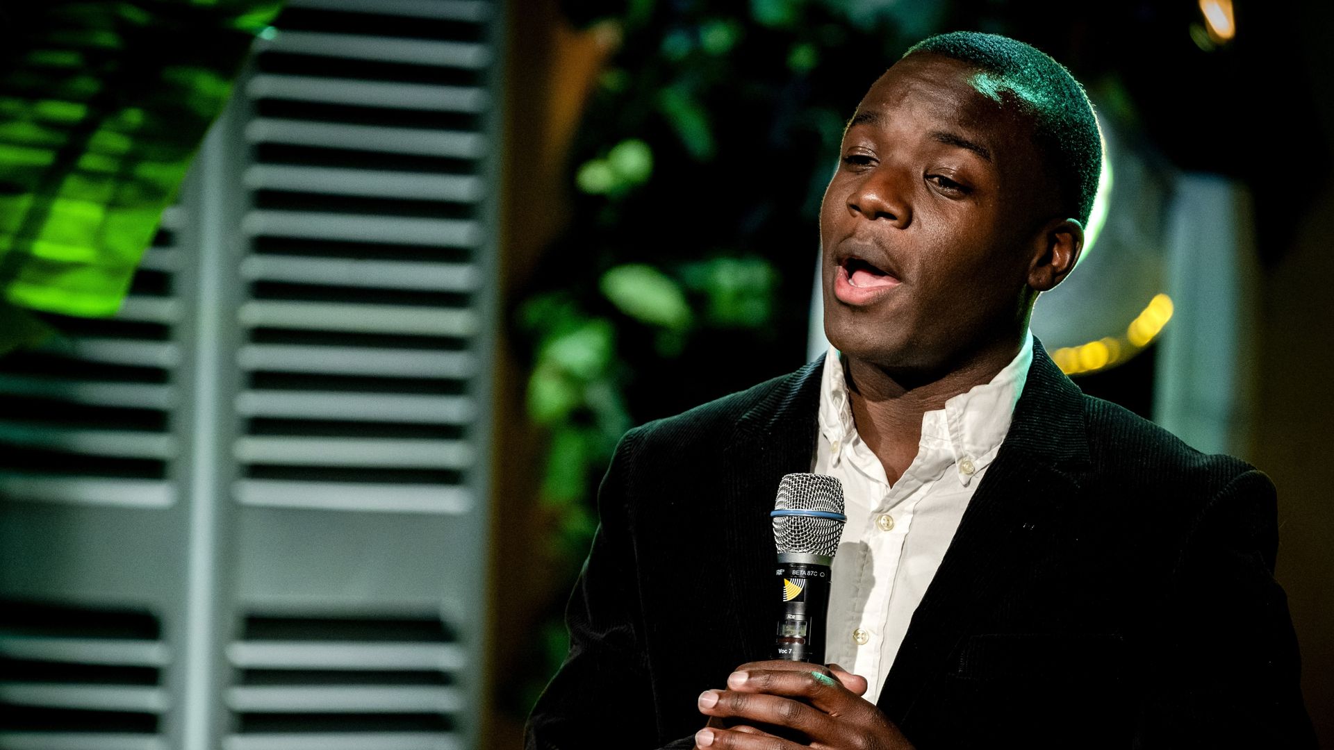 Gouden Ganzenveer voor schrijver, dichter en theatermaker Gershwin Bonevacia