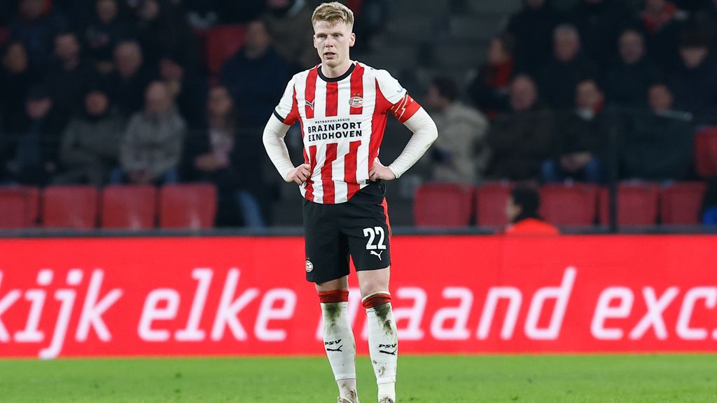 Late gelijkmaker PSV tegen NAC • Twente overklast Excelsior-B, maar scoort niet