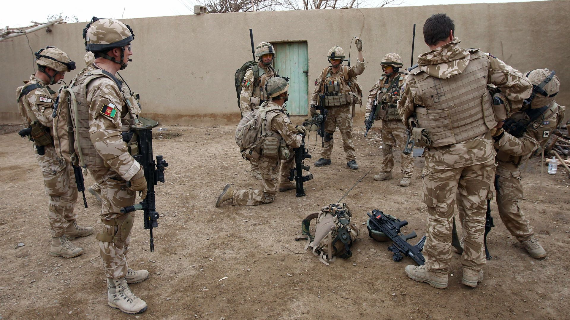 Trump prijst Britse militairen na leugens over Afghanistan-missie