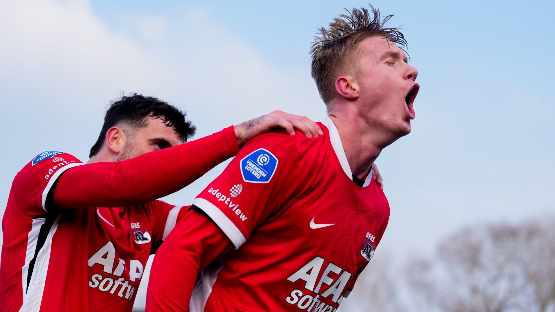 AZ boekt eerste zege onder Echteld ondanks zwakke eerste helft bij Telstar