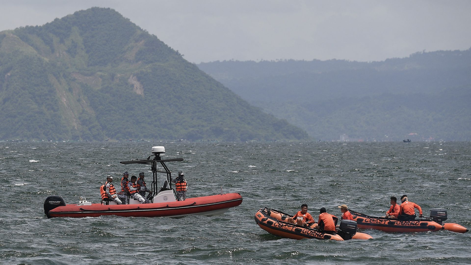 Veerboot met 350 opvarenden gezonken in de Filipijnen, zeker 15 doden