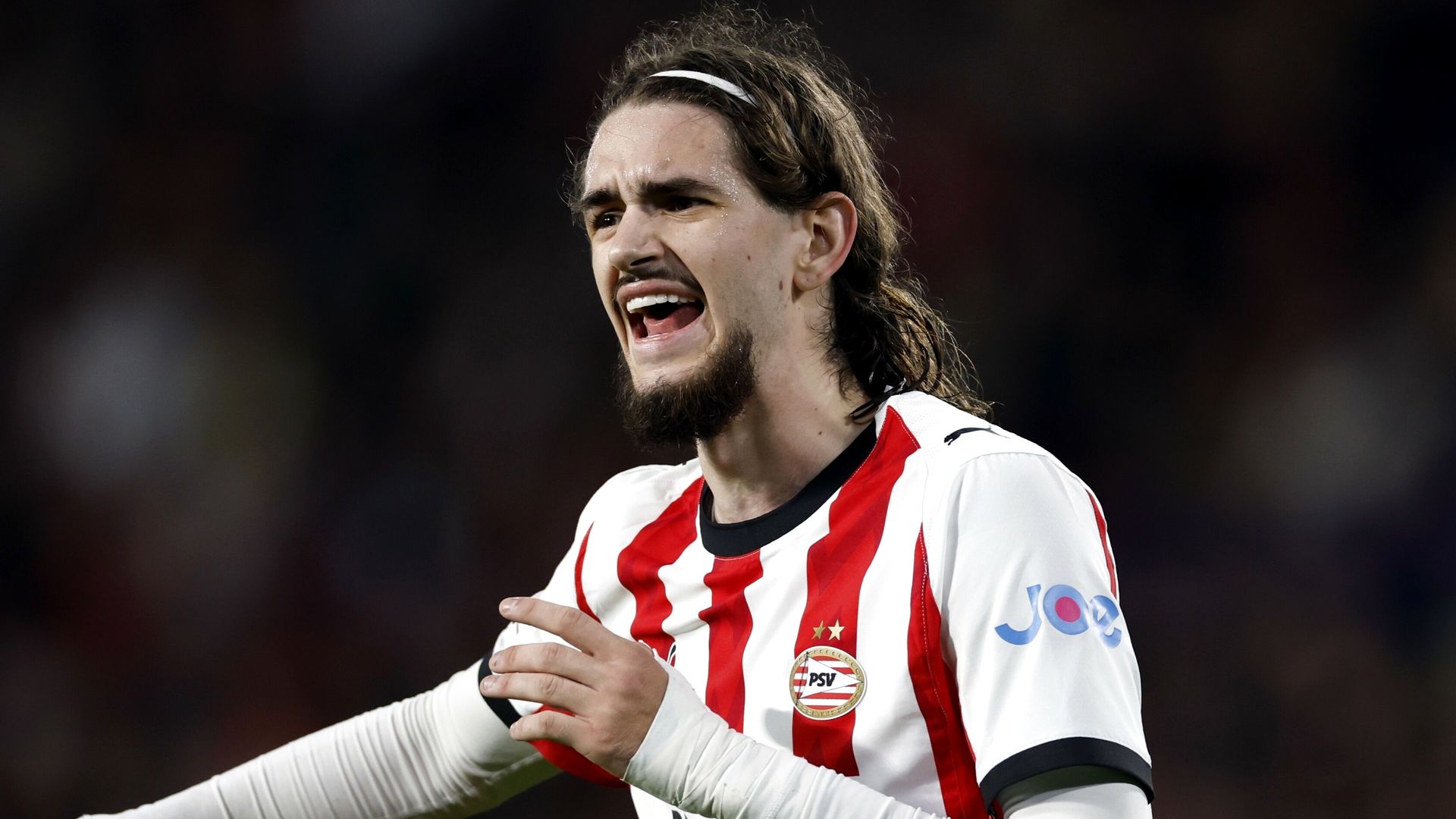 Met Bayern en Feyenoord op komst maakt PSV persoonlijke fout op persoonlijke fout