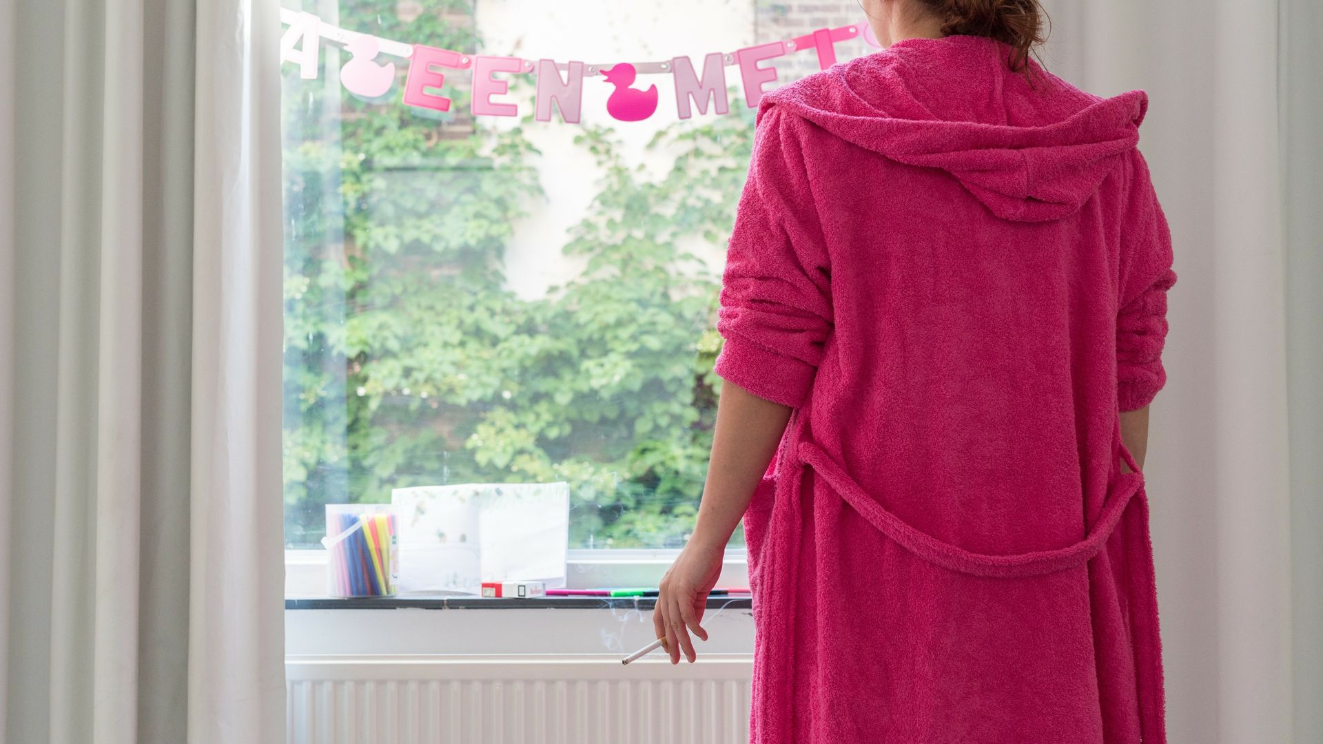 Duizenden zwangere vrouwen roken, maar stoptherapie met cadeaubonnen lijkt effectief