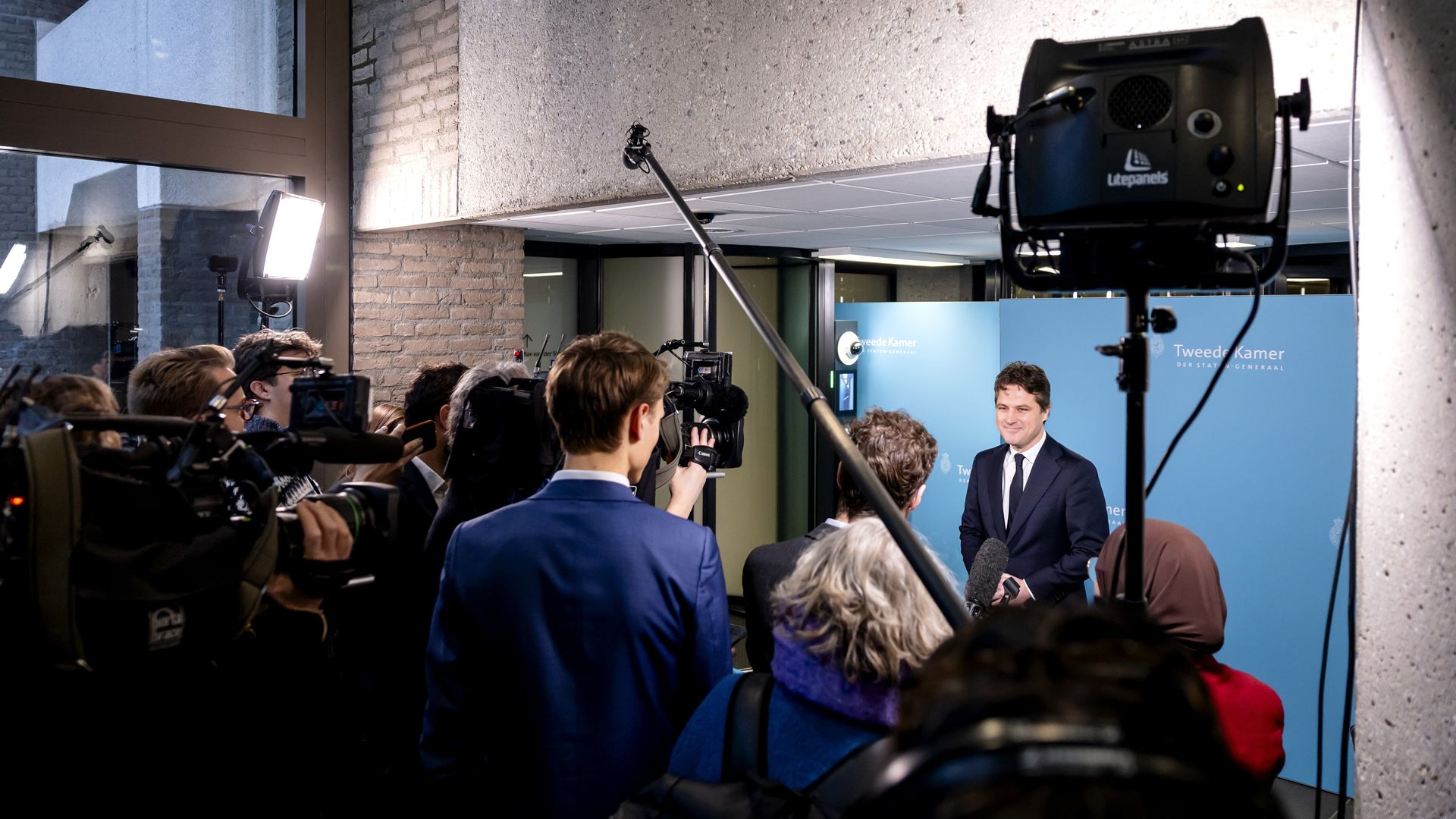 Partijen praten verder over financiën • 'Vibe is om eruit te komen' 