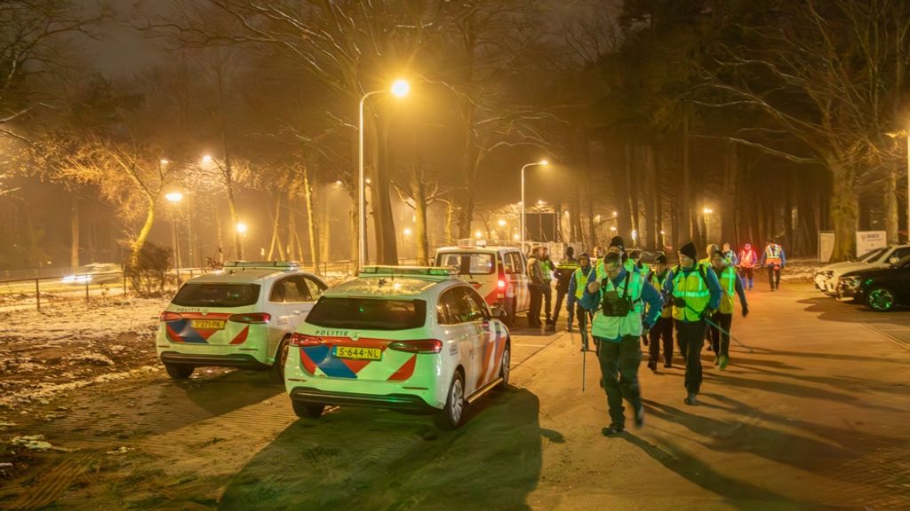 Politie houdt grote zoekactie naar vermiste vrouw bij Soest