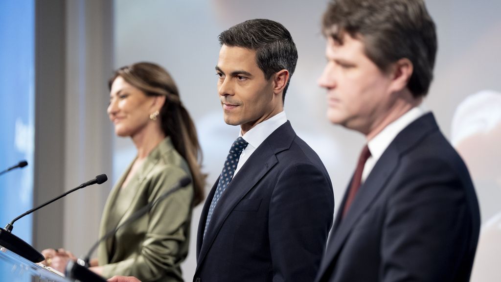 Foto: Coalitieakkoord: 19 miljard voor defensie, forse bezuinigingen op zorg, uitkeringen