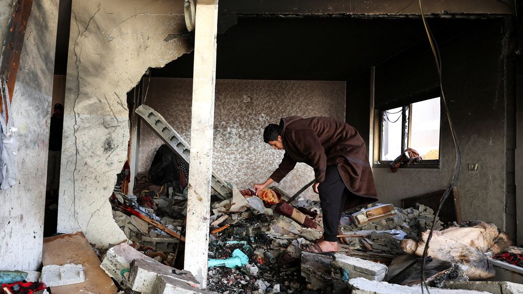 Foto: Tientallen doden bij Israëlische bombardementen op Gaza