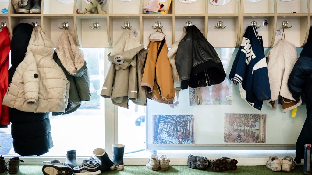 Foto: Kinderopvangbranche: wees terughoudend met speelzand vanwege mogelijke asbest