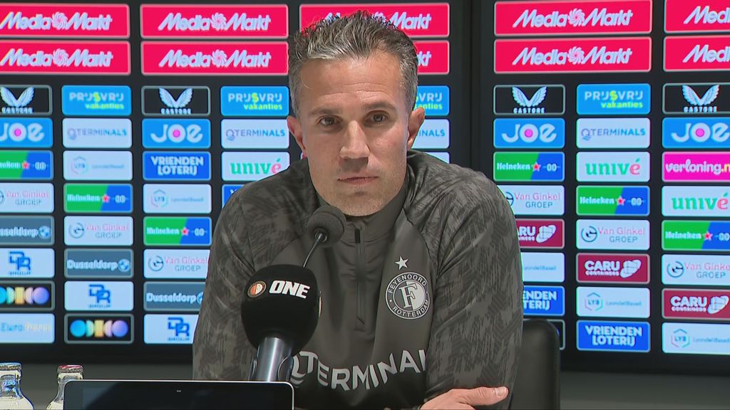 Van Persie Slams Te Kloese Over ‘Disrespectful’ Threats