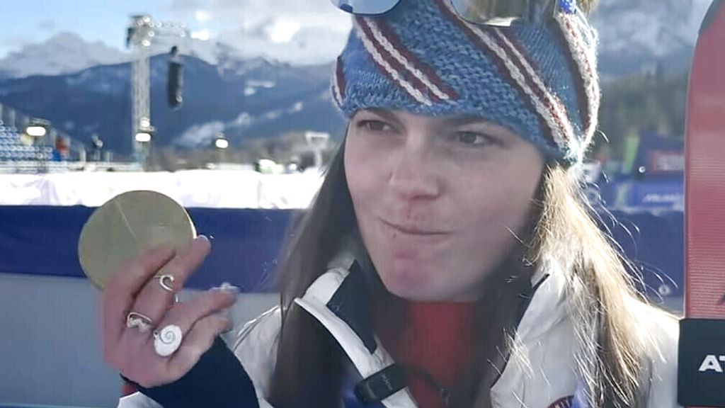 Olympiërs klagen over kwetsbare medailles, gouden plak van Leerdam schoot al even los