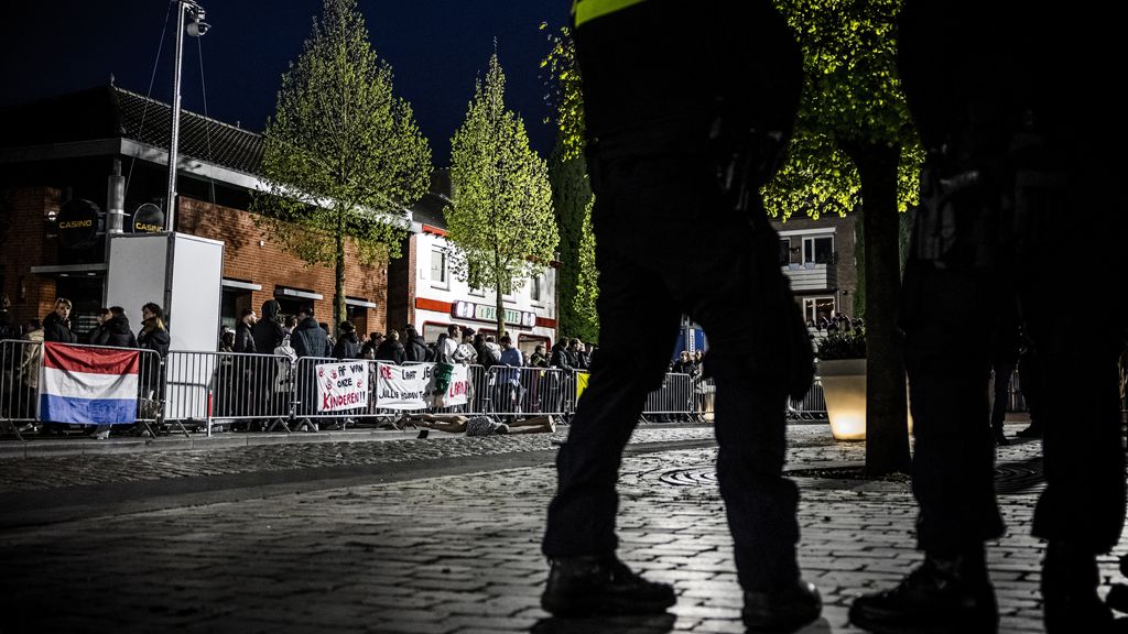 Foto: Azc Uden leidt tot intimidatie: tegenstanders aan de deur bij wethouders