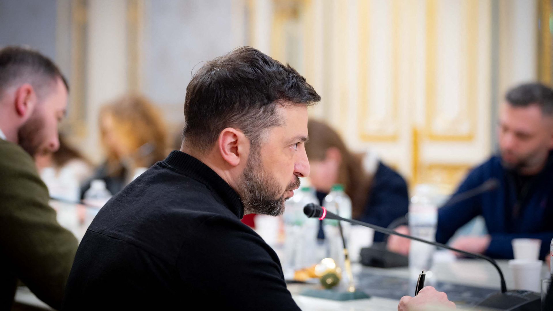 Zelensky: pas verkiezingen in Oekraïne bij veiligheidsgaranties en bestand