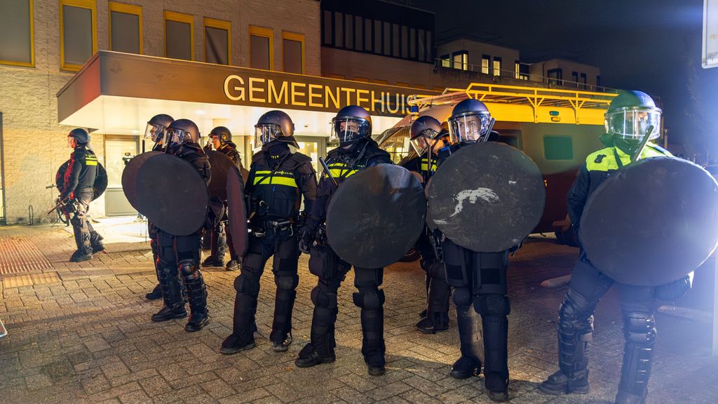 Foto: Ondanks toename bedreigingen en intimidatie willen meeste raadsleden door