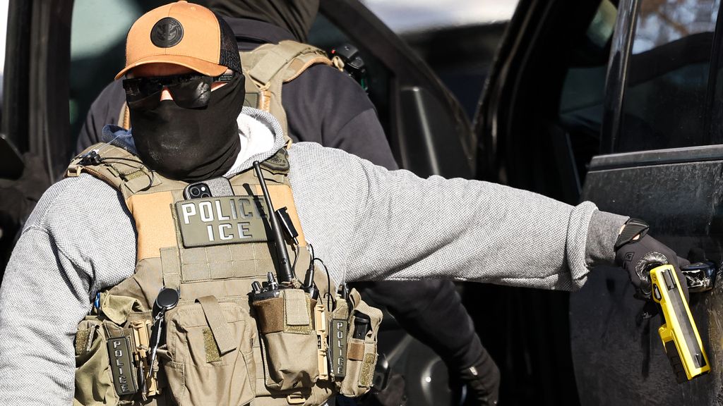 Foto: ICE trekt zich terug uit Minnesota, zegt grenscommissaris Homan