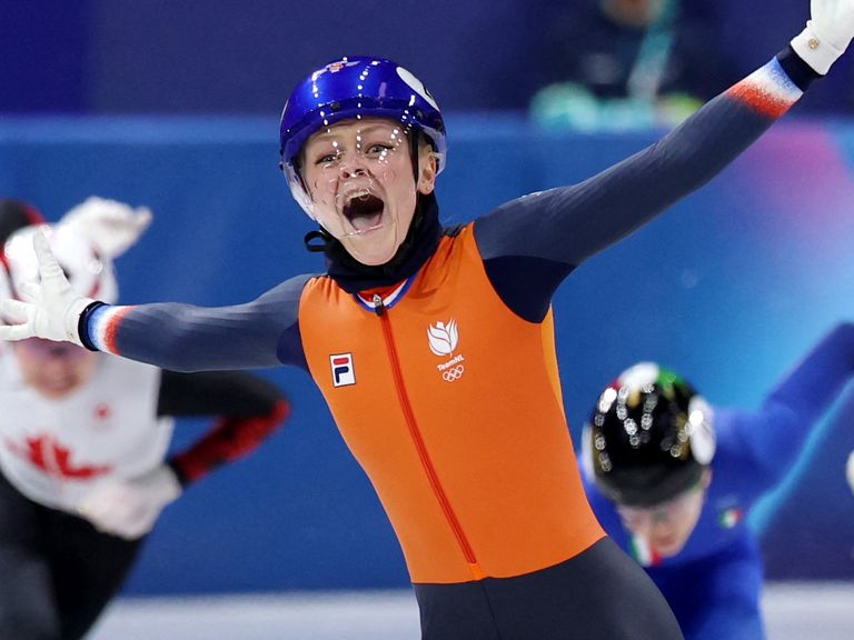 Image for Oppermachtige Velzeboer pakt olympische titel op 500 meter shorttrack