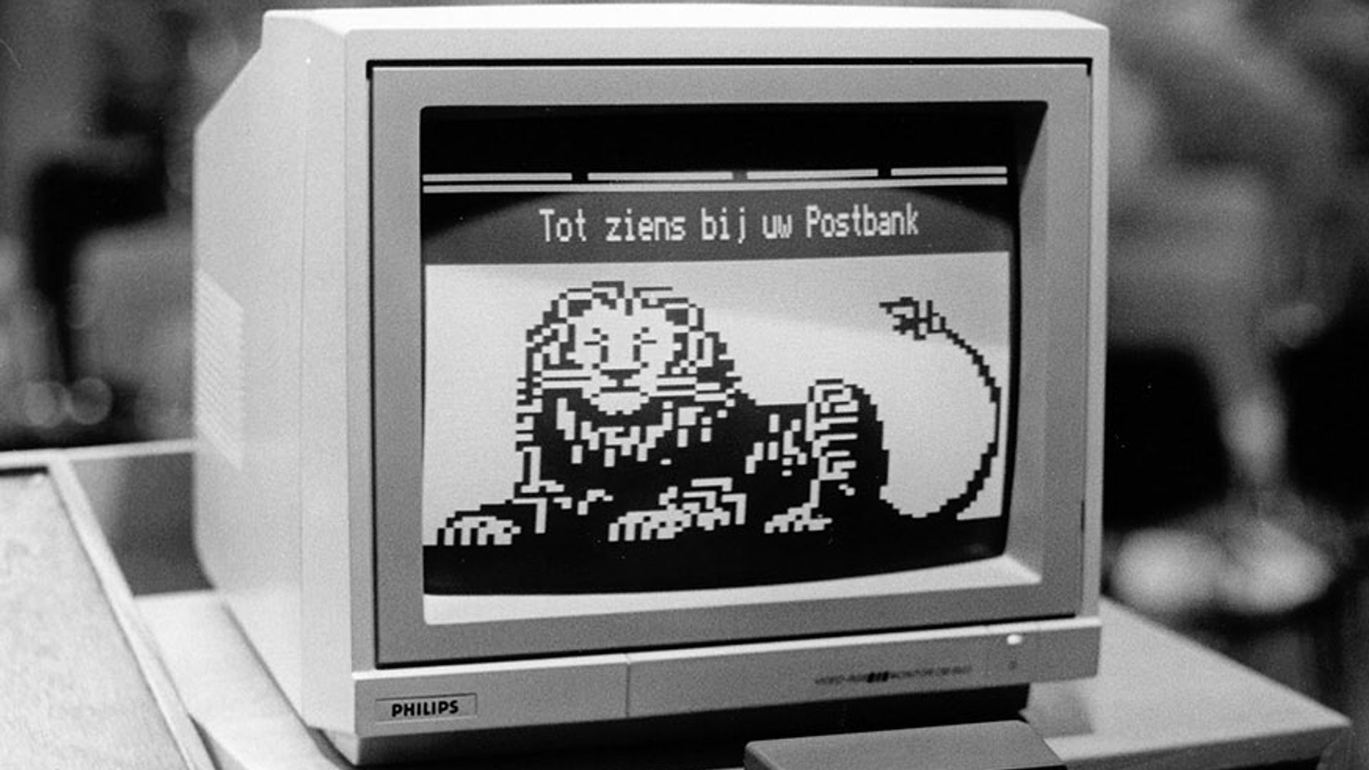 Internetbankieren 40 jaar: 'Nooit meer door de regen naar postkantoor'