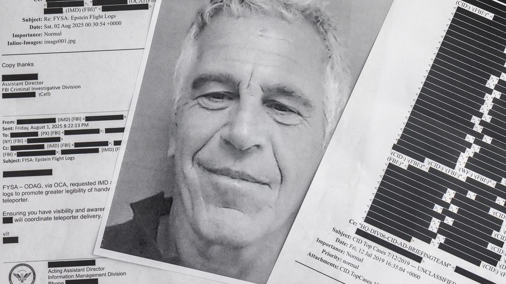 Foto: Jeffrey Epstein, 'meisjeshandelaar' die duizend slachtoffers maakte