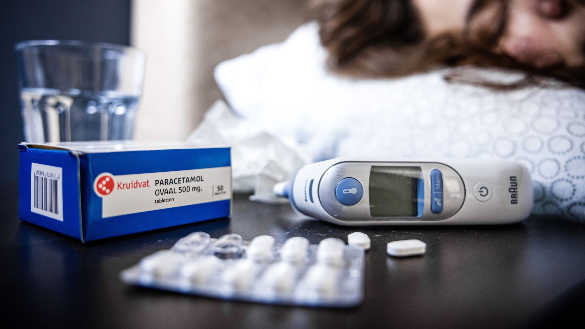 Operaties uitgesteld om griep, minister vraagt zieke carnavalsvierders thuis te blijven