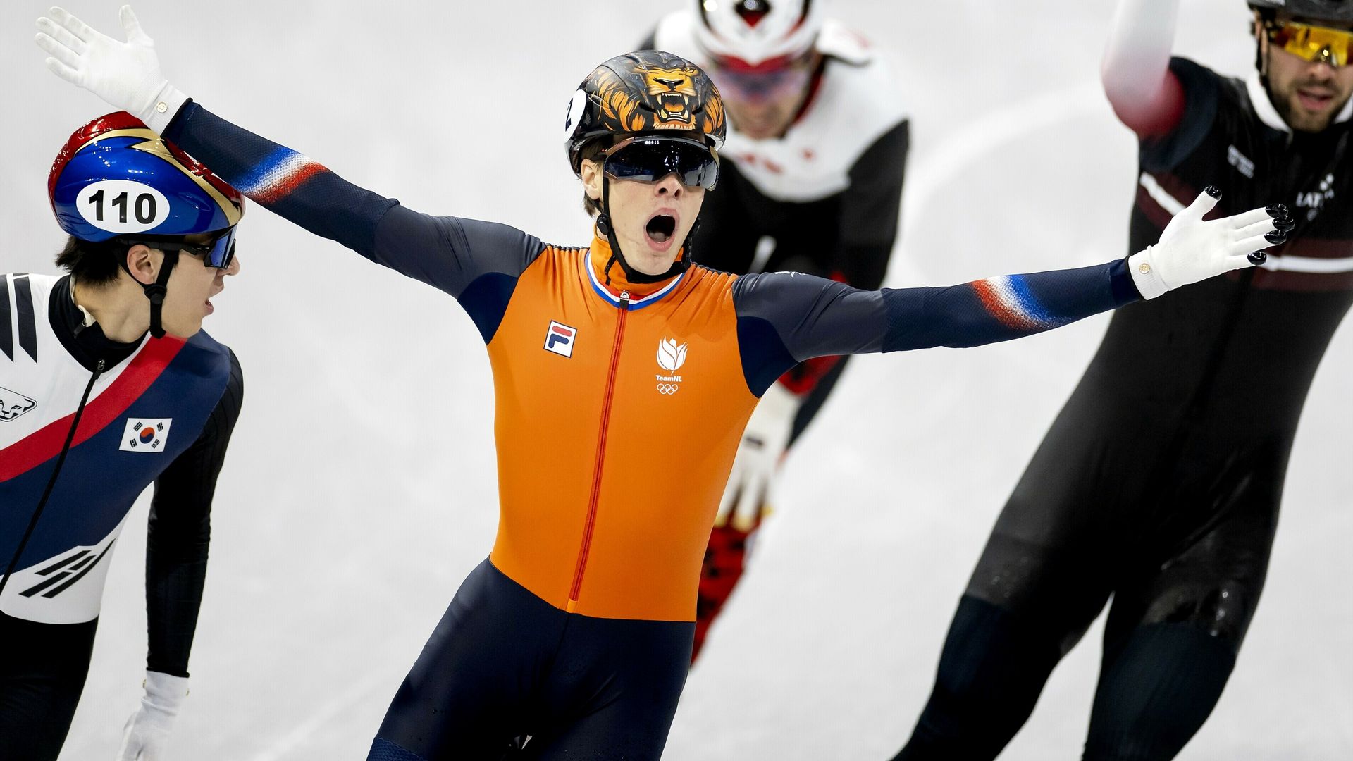 Shorttracker Van 't Wout pakt tweede olympische titel met winst op 1.500 meter