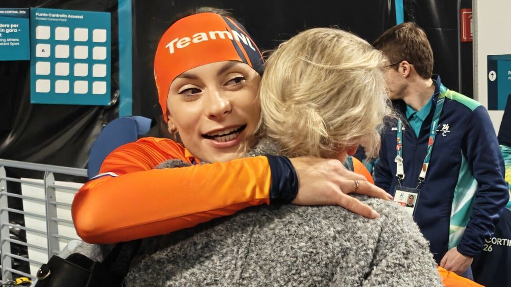 Zelfs stoelnummer 13 kan de 'droomdag' van Kok en haar ouders niet verpesten