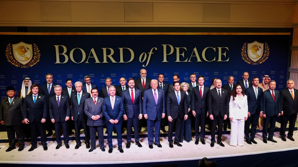 Foto: De omstreden Vredesraad van Trump: wie zitten erin en wat wil hij ermee?