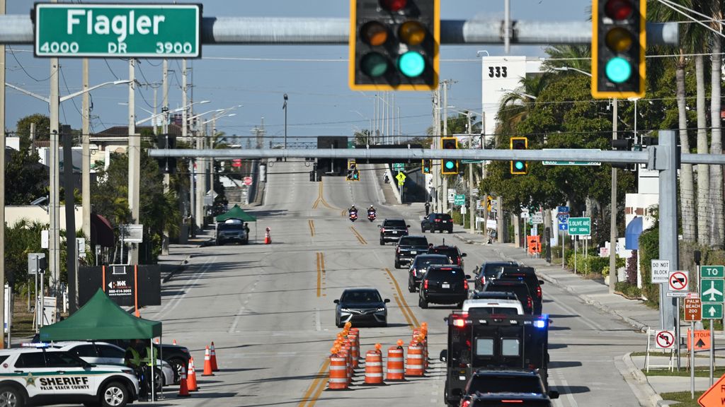 Un barrage routier à West Palm Beach en raison de l'arrivée du président Trump