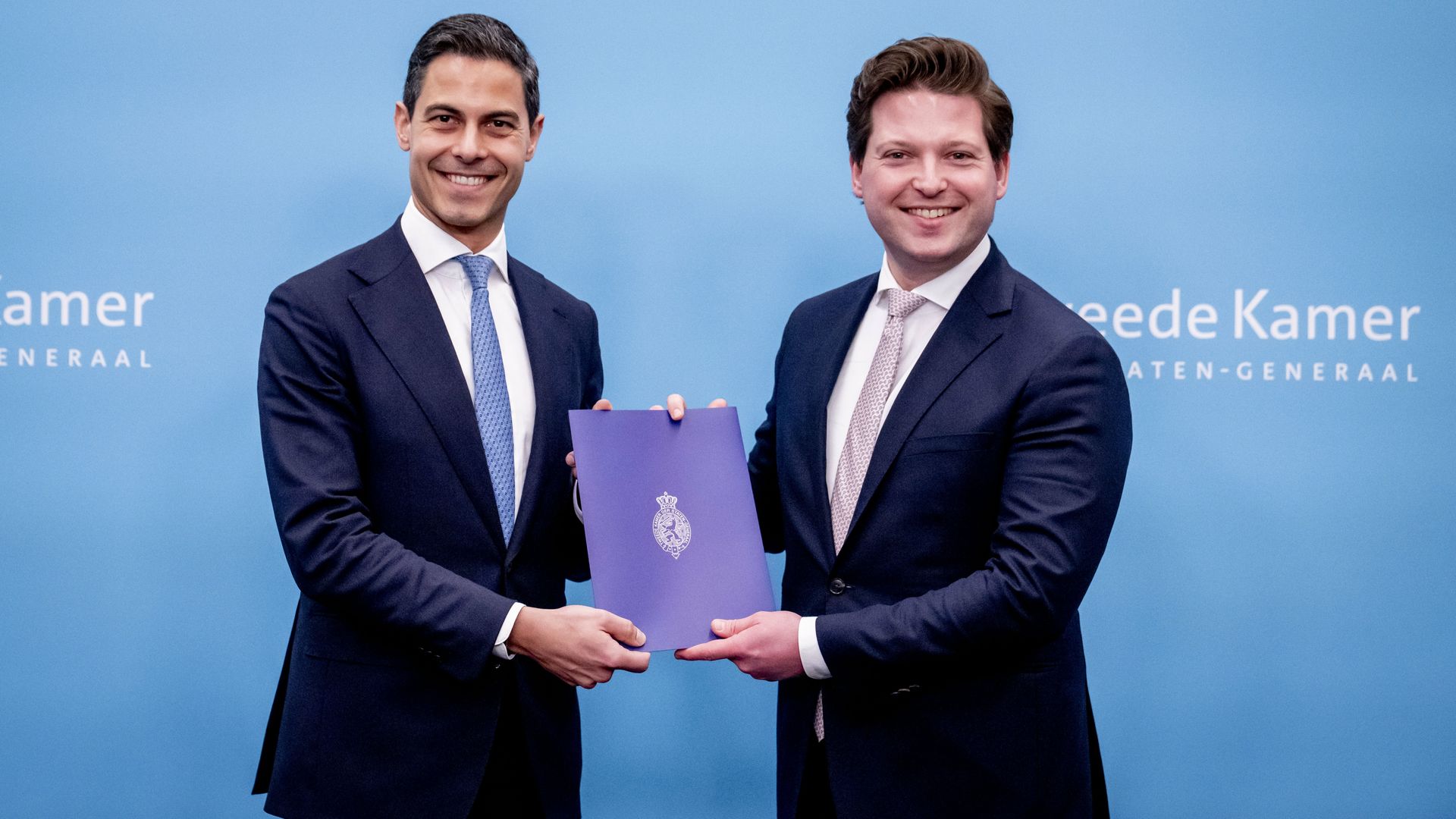 Taken kabinet-Jetten officieel verdeeld, eindverslag overhandigd