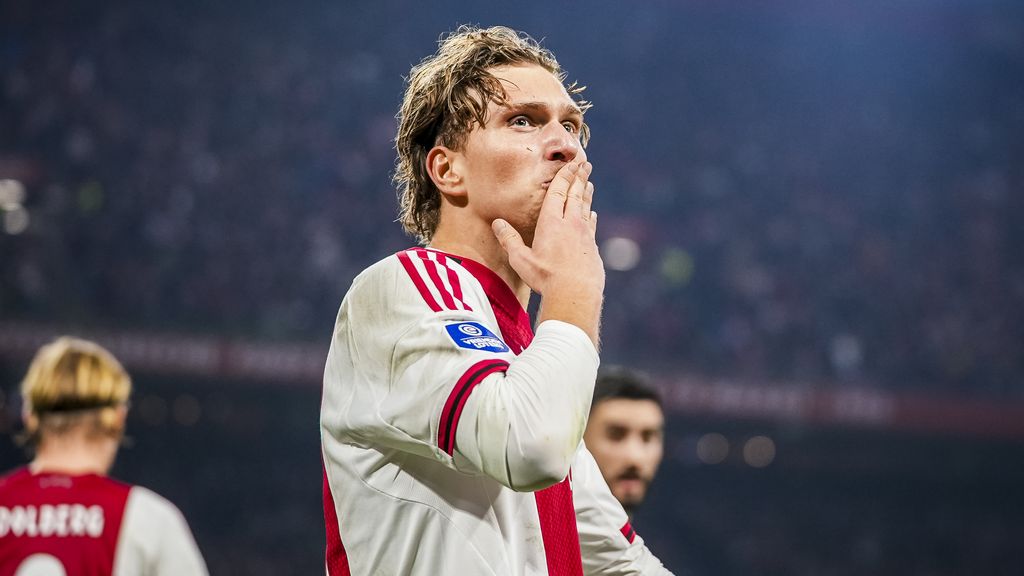PSV wint, Ajax en NEC spelen gelijk • Feyenoord kan morgen goede zaken doen