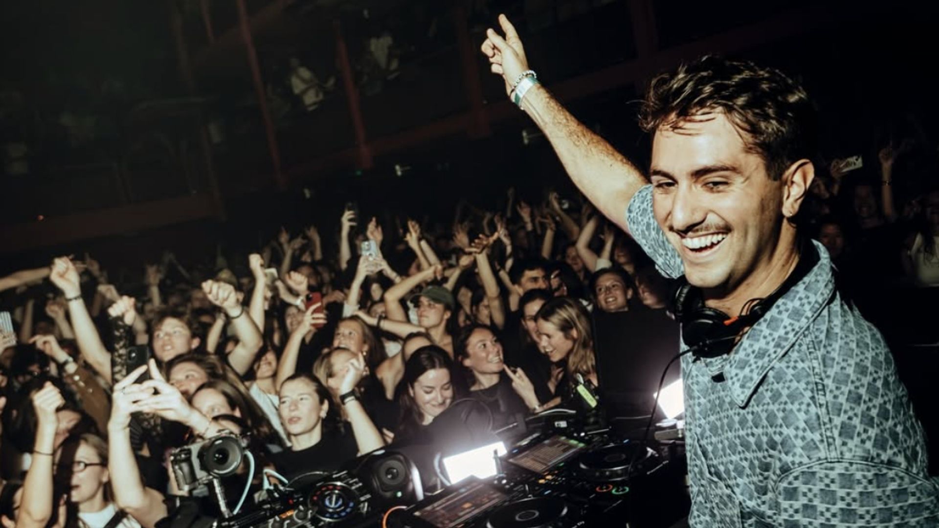 Nederlandse dancefestivals weren dj's na ophef over seksueel wangedrag