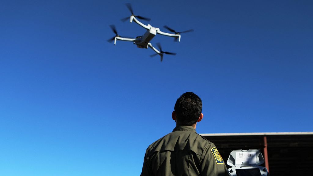 Foto: Leger VS schiet per ongeluk drone van de grenswacht neer: 'Chaos in het luchtruim'