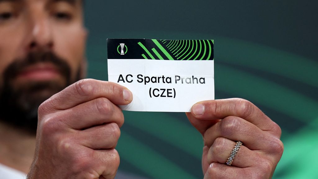AZ loot Sparta Praag van trainer Priske in achtste finales Conference League