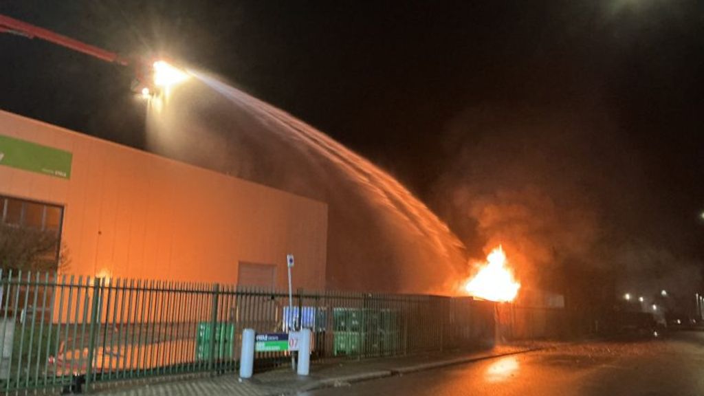 Brand in container met fietsaccu’s Wijchen Brand in container met fietsaccu’s Wijchen