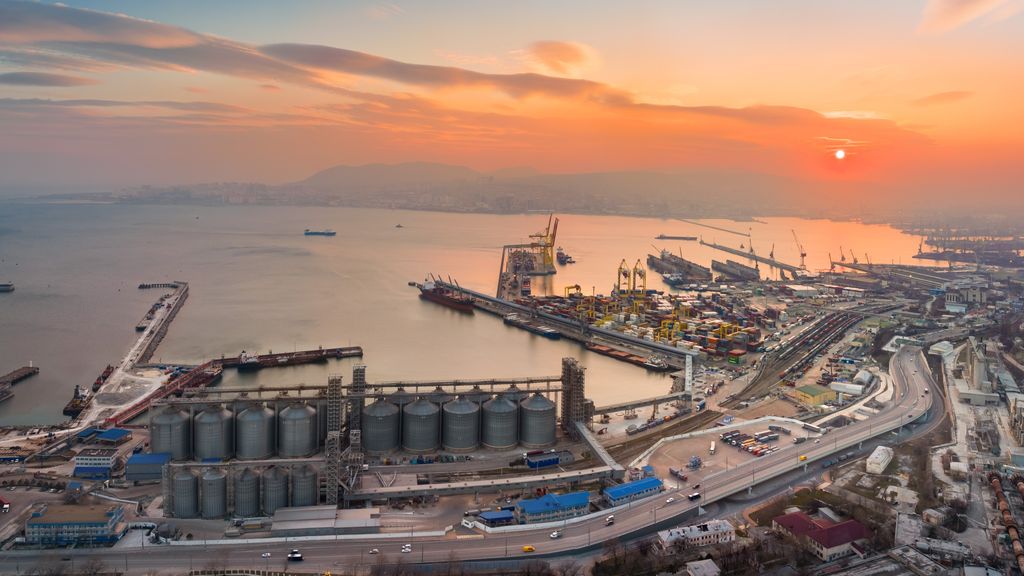 Foto: Oekraïne voert grote droneaanval uit op Russische havenstad in Krasnodar