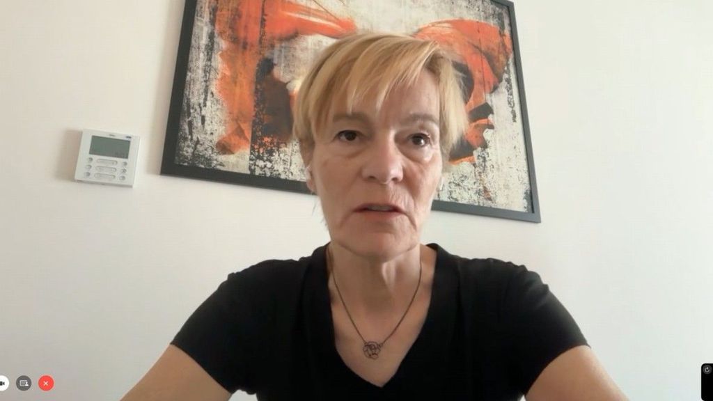 Bondscoach Pauw zag raketaanvallen bij training VAE: 'Brokstukken vielen naar beneden'