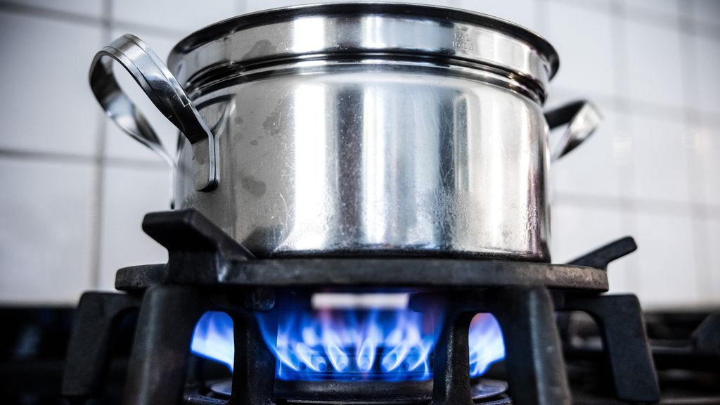 Gasprijs schiet omhoog, Qatar legt tijdelijk gasproductie stil Gasprijs schiet omhoog, Qatar legt tijdelijk gasproductie stil