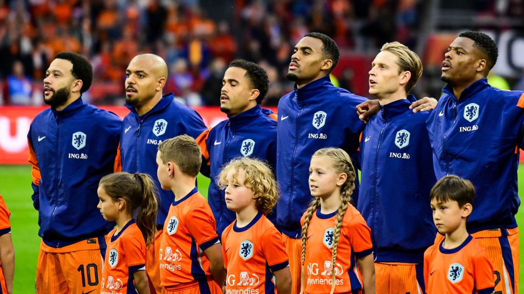 Nederlands elftal oefent in aanloop naar WK tegen Algerije