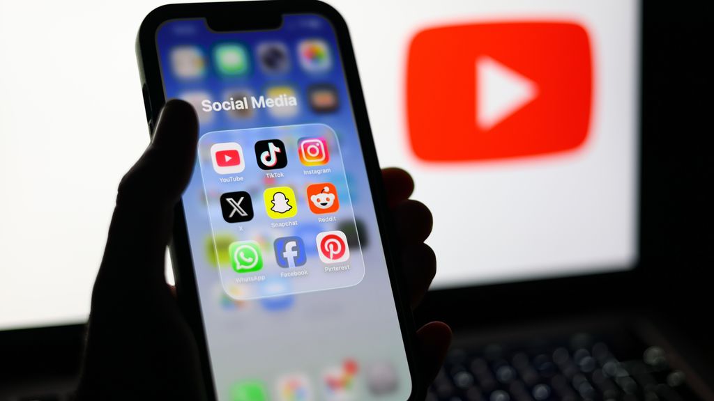 Foto: Indonesië verbiedt sociale media voor kinderen onder 16 jaar