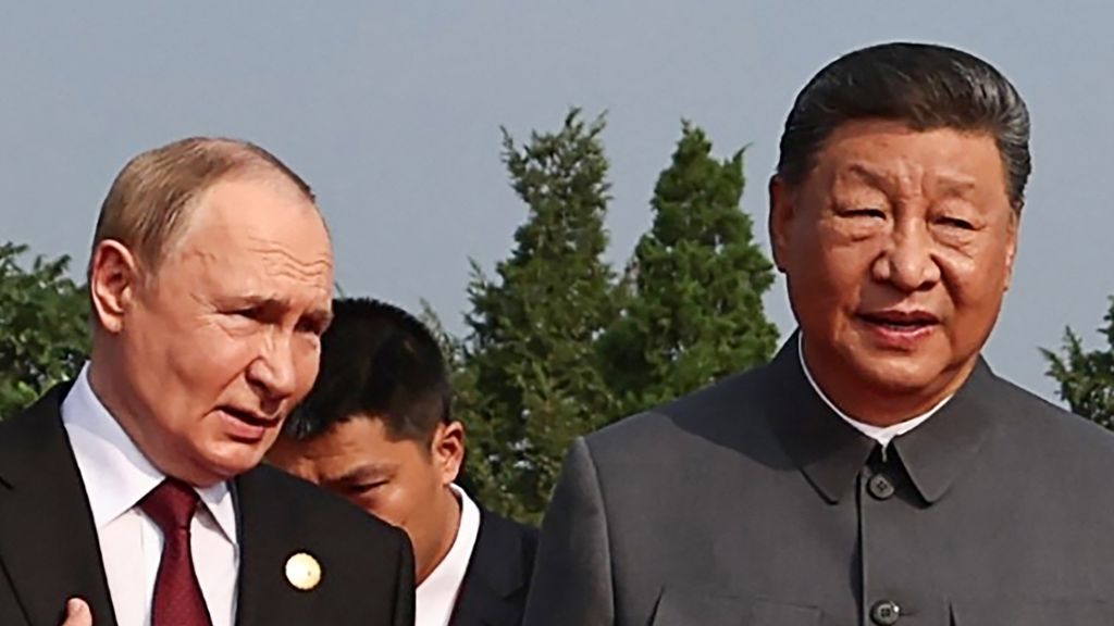 Foto: Waarom houden Irans bondgenoten Rusland en China zich afzijdig?