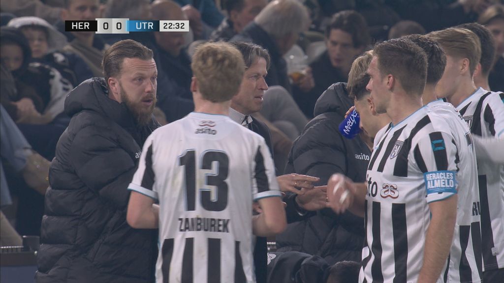 FC Utrecht speelt gelijk tegen Heracles • Twee trainers bij de Almeloërs