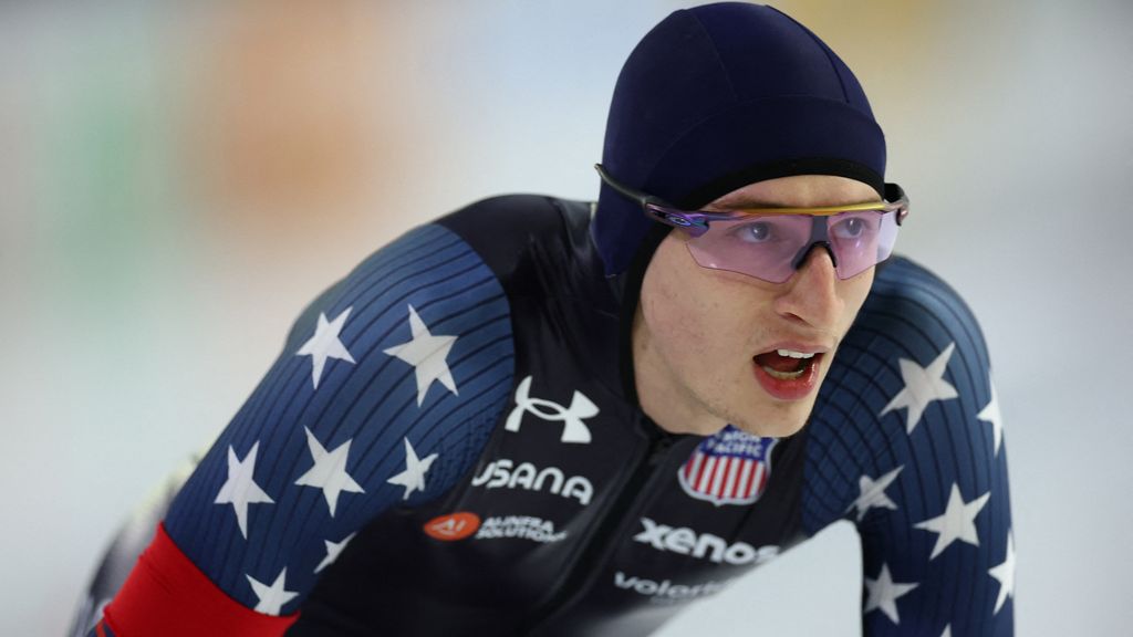 Jordan Stolz Leads World Allround Speed Skating Championships in Heerenveen